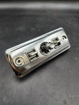 66 67 68 69 70 71 72 73 74 75 76 Cadillac 6-Way Power Bench Seat Switch - Image 1 of 2