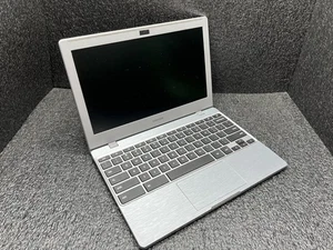 Samsung XE310XBA-KA1US - Intel Celeron N4020, 4GB Ram, 32GB eMMC - ohne Strom - Bild 1 von 3