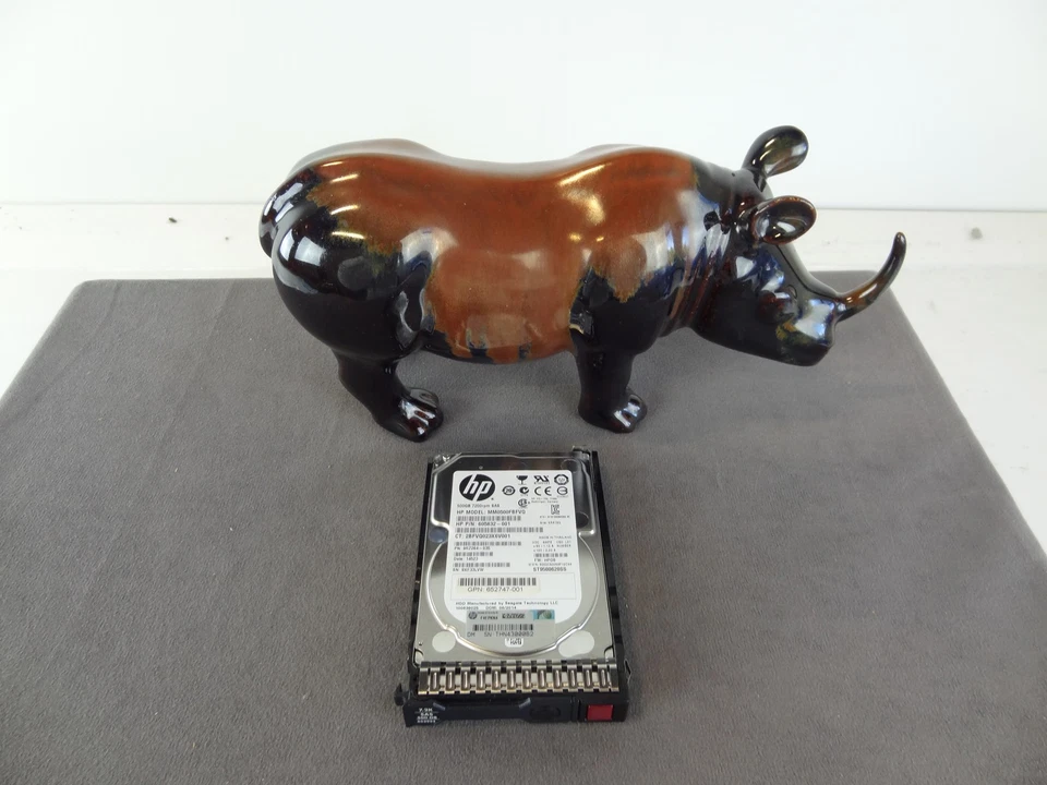 653953-001 HP 500 GB 7.2K 2.5IN 64 MB Buffer SAS 6Gb HDD 652745-B21 713966-001 - Image 1 of 1