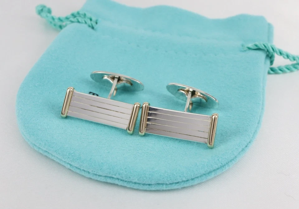 Gemelos de barra rectangulares Tiffany & Co. plata 925 y oro de 14K con bolsa Foto 1 de 1