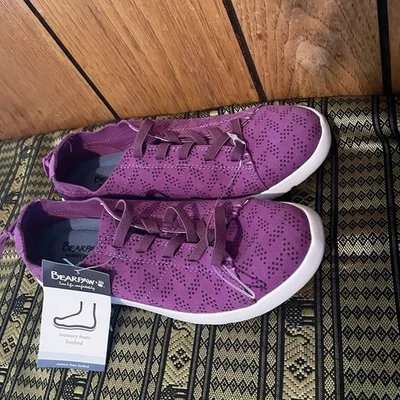 Bearpaw BearlyThere Womens Tennis Shoes Size 7 Purple Ultralight Memory Foam - Image 1 of 4