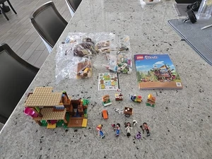 LEGO FRIENDS: Casa del Árbol de la Amistad (41703) Completo  - Imagen 1 de 7