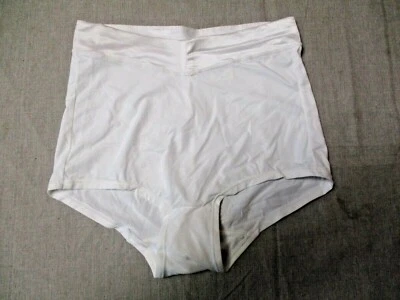 911B6 Maidenform 81600 Control Boyshorts Brief Small White - Image 1 of 2