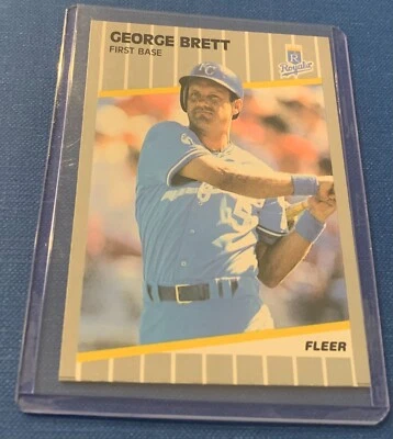 1989年乔治·布雷特·弗勒棒球卡 — 第 1/2 张图片