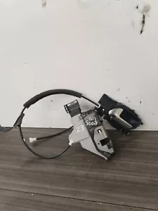 Peugeot 5008 Door Lock Mechanism Front Driver Side A048069 Right - Picture 1 of 5