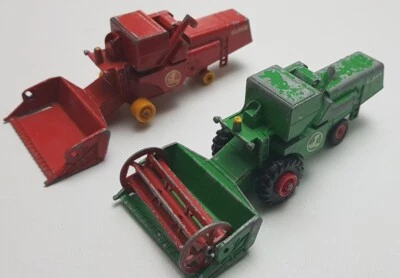 Vintage Lesney Matchbox Major Pack No.5 Massey Ferguson Combine Harvester Bundle - Image 1 of 4