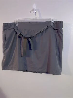 Falda corta St. John's Bay tiro medio cintura ajustable talla XXL gris Foto 1 de 4