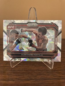 ALEXANDRE PANTOJA 2023 Panini Prizm UFC Cracked Ice Prizm Parallel