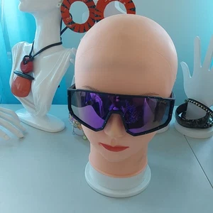 Schwarze Konfetti Brille Sonnenbrille lila verspiegelte Gläser Damen - Bild 1 von 6