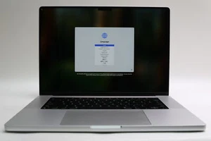16" 2023, MacBook Pro, MNWE3LL/A, Apple M2 Max, 32GB, 1TB SSD, 38C - Picture 1 of 12