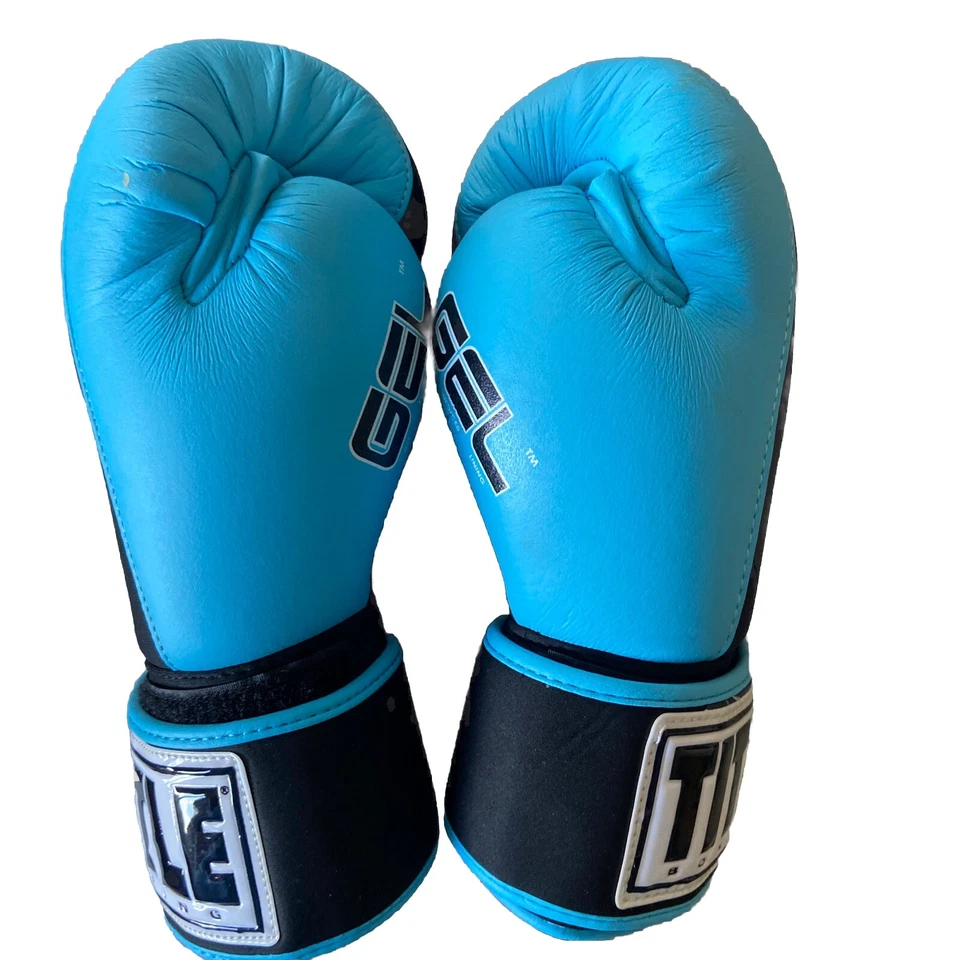 Title Boxing Pink Black Leather Gel Enforced Lining Comfort Fit Gloves Adult M - Image 1 of 4