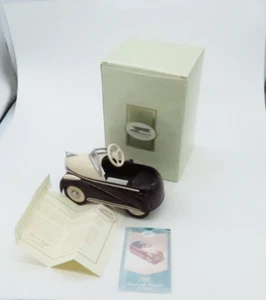 Hallmark Kiddie Car Classic 1939 Steel Craft Lincoln Zephyr Pedal Car QHG9015 - Picture 1 of 11