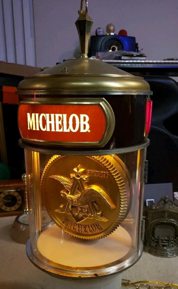 Luz/reloj giratorio colgante Michelob para cerveza Foto 1 de 4