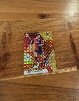 Eldor Shomurodov 2020-21 Panini Mosaic Serie A Red Gold Prizm /88 Rookie NRMT+ - Image 1 of 2