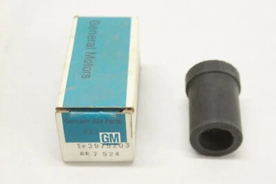 Новый из старых запасов 1973-86 Chevrolet GMC K10 K20 K30 грузовик передняя пружина скоба втулка 3975203 - Изображение 1 из 4