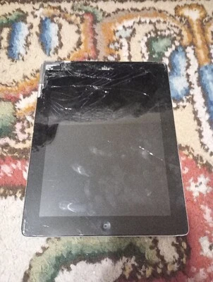 Apple iPad 2 A1395 16GB Wi-Fi Grey IOS Tablet Spares Or Repairs Broken Screen  - Image 1 of 4