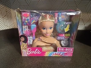 Blonder Barbie Tie-Dye Deluxe Styling Kopf Neu ungeöffnete Verpackung - Bild 1 von 7