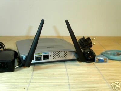 Cisco AIR-AP1230B-A-K9 1230 Wireless Access Point 100mW better than AP1230B-E - Bild 1 von 1