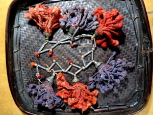 Kamelfallen Quasten Afghanistan oder Indien Metall & Naturfarben Vintage - Bild 1 von 11