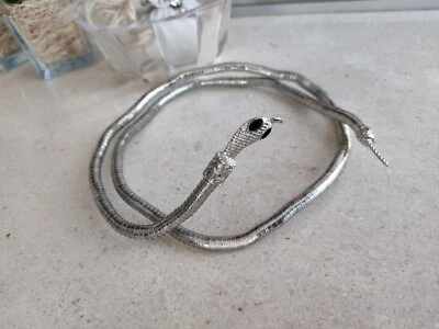 Collana Rigida, Color Argento, Artigianale  - Immagine 1 di 4