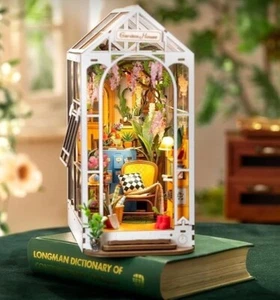 Rolife Book Nook Holiday Garden House DIY Mini Dollhouse Shelf Insert Kids Gifts - Picture 1 of 5