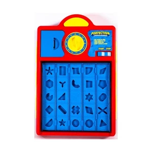 Hasbro Boardgame Perfection (2023 Ed) Bag NM - Picture 1 of 2