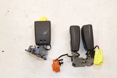 15-16 Volvo S60 T5 Premier Juego de hebillas de cinturón de seguridad trasero derecho e izquierdo segunda fila Foto 1 de 4