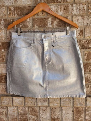 Minifalda CALVIN KLEIN JEANS NUEVA SIN ETIQUETAS Plateada Metálica Talla 30 Foto 1 de 4