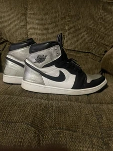 Air Jordan 1 Silver Toe High Women's Basketball Sneakers CD0461-001 Size 14.5 - Picture 1 of 6