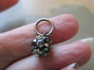 PRETTY VINTAGE BLACK ENAMEL DARK SILVER TONE BOREALIS BALL ORB FOB CHARM PENDANT - Picture 1 of 5