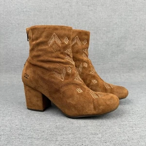 Billabong Ankle Boots Women's 8.5 Tan Faux Suede Embroidered Coastal Cowgirl - Picture 1 of 24