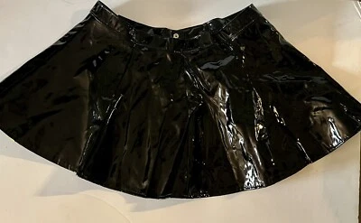 "Falda corta imitación charol negro HALLOWEEN COSPLAY Jr talla L 13,5"" de largo" Foto 1 de 4