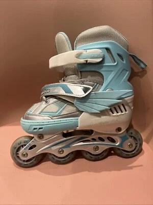 Wheelive Adjustable Inline Skates, Kinder Rollschuhe Blades UK 3-6 EU 35-38 - Bild 1 von 4
