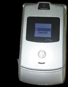 RARE Motorola RAZR V3 T-Mobile Camera Flip Phone Gray Vintage READ - Picture 1 of 7