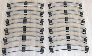 O Gauge HORNBY TRACK 12 x Curved Rails / Clockwork - 2ft Radius Not Banked (E) - Picture 1 of 7