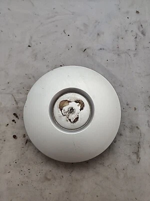 Tapa central llanta única BMW 525i 530i 540i 735i 750i 1989-1995 1178728 L2-5 Foto 1 de 4