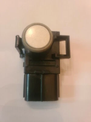 SENSOR DE PARACHOQUES ULTRASÓNICO GENUINO LEXUS TOYOTA OEM 89341-33190 MUCHO NÚMERO DE PIEZAS Foto 1 de 2