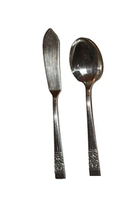 Oneida Silver Plate CORONATION 1936 Butter Knife and Sugar Shell/Spoon - Picture 1 of 3