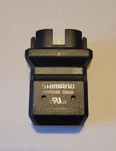 Shimano Adapter für Steps Ladegeräte (SM-BTE80) E-Bike Ladegeräte - Bild 1 von 4