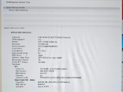 Apple Macbook Pro 2017 15 pulgadas i7 16 GB RAM + 512 GB SSD + 4 GB Radeon Pro 560 Foto 1 de 4