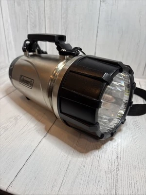 Linterna Coleman clásica utiliza pilas de 8 celdas D no incluidas sin caja Foto 1 de 4