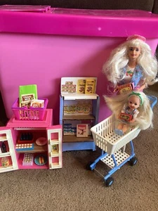1995 Shoppin’ Fun Barbie & Kelly With Shopping Cart, Fridge, Accessories - Picture 1 of 11