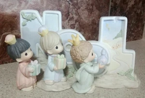 Difícil de encontrar Precious Moments "Noel" 3 Reyes 8" estatuilla de porcelana #710042 2006 - Imagen 1 de 8