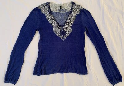Tahari Blue V Neck Silk Blend Sweater Size Medium - Image 1 of 3