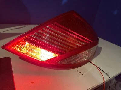 07-10 Luz trasera derecha pasajero mercedes w216 cl550 luz trasera lámpara Foto 1 de 4