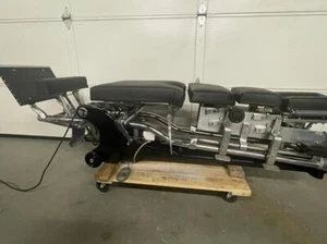 320 Zenith THOMPSON Manual Hylo Adjusting Table - Picture 1 of 5