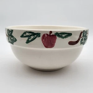 Crock Shop Santa Ana, CA Apple And Ivy Bowl, 8 1/8" Diameter 4" Tall, 1980's - Picture 1 of 15