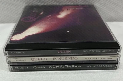 Queen 3 CD Lot: Self Titled Innuendo A Day At The Races Foto 1 de 4