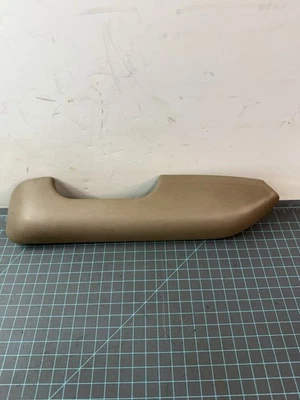 1996 - 2002 年丰田 4Runner 右前乘客门扶手皮革棕褐色 — 第 1/4 张图片