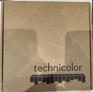 Technicolor OWA0131 dual-band WiFi 6 network range extender. UK-Variant. - Photo 1/6